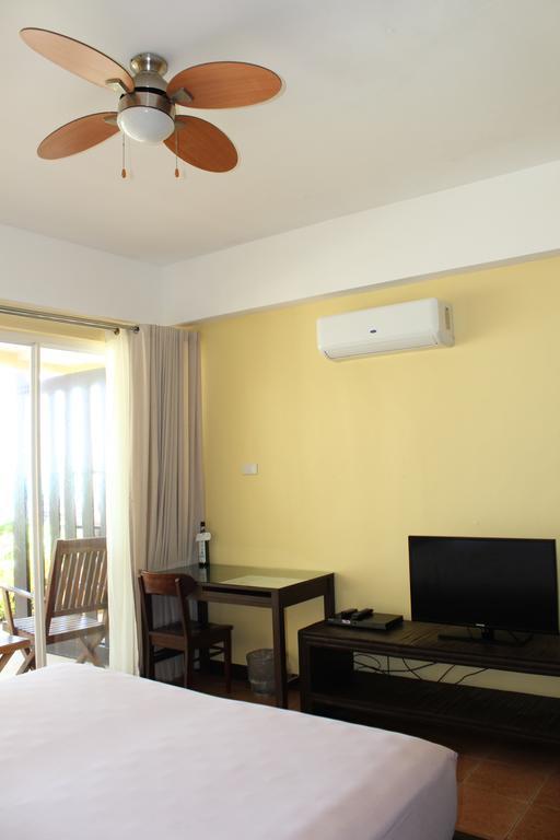 โบราเคย์แซนด์คาสเซิ่ล ดิ อพาร์ตเมนท์ Hotel Balabag  ภายนอก รูปภาพ