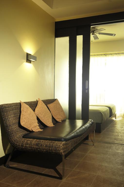 โบราเคย์แซนด์คาสเซิ่ล ดิ อพาร์ตเมนท์ Hotel Balabag  ภายนอก รูปภาพ